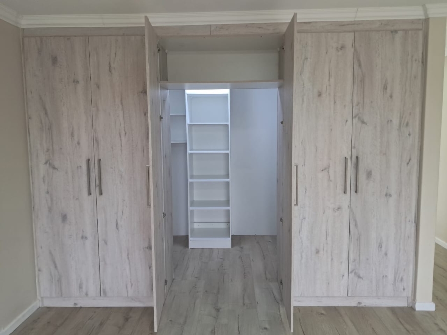 To Let 2 Bedroom Property for Rent in Kwelera Eastern Cape